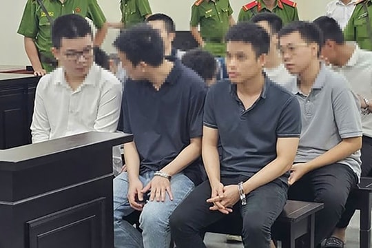 Phát tán mã độc để chiếm đoạt dữ liệu
