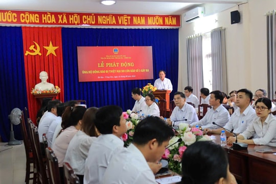 TAND tỉnh Bà Rịa – Vũng Tàu tiếp tục ủng hộ đồng bào bị thiệt hại do bão lũ