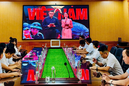 TAND thị xã Quảng Yên quyên góp, ủng hộ đồng bào sau bão số 3