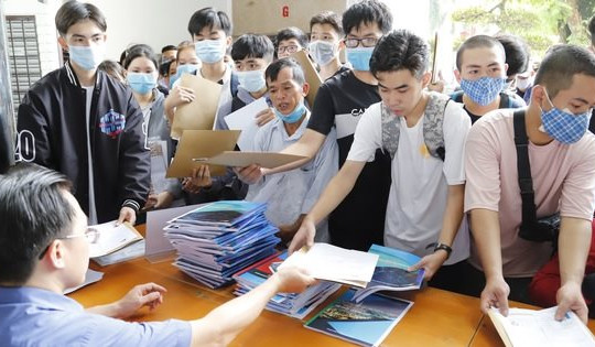 Miễn, giảm học phí cho sinh viên bị ảnh hưởng bão Yagi