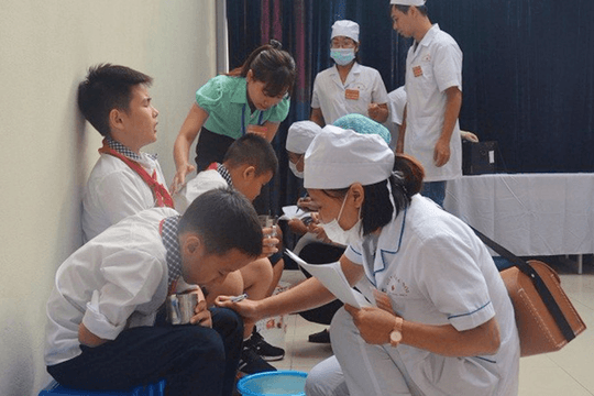 Điều tra, xử lý vụ nghi ngờ ngộ độc thực phẩm tại Trường Phổ thông dân tộc nội trú huyện Xín Mần
