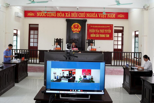 TAND huyện Hà Trung tổ chức phiên tòa rút kinh nghiệm trực tuyến, kết nối với 27 điểm cầu
