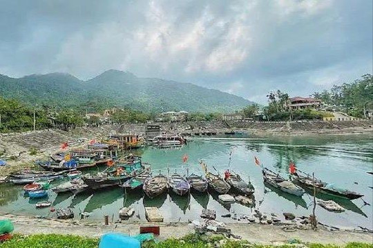 Hội An tạm dừng tàu thuyền ra vào đảo Cù Lao Chàm