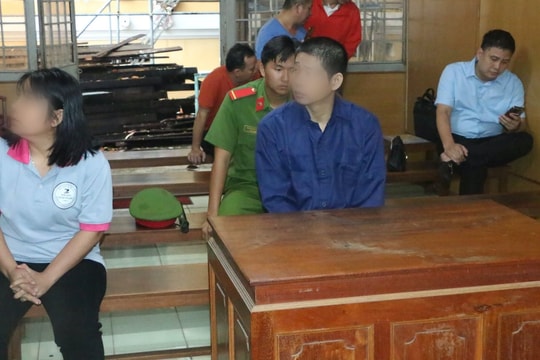 Tòa trả hồ sơ vụ án buôn lậu yến vụn