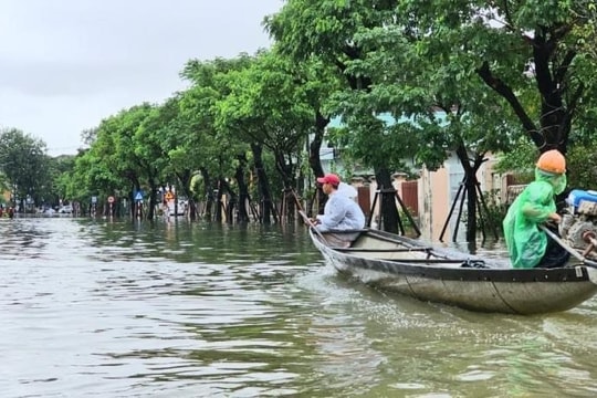 TT-Huế sơ tán dân tại những khu vực nguy hiểm