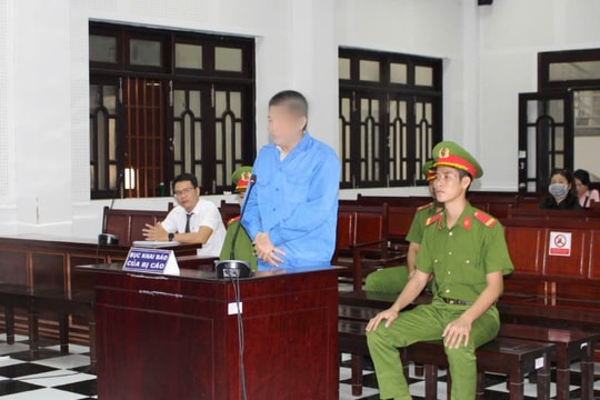 Tham ô gần 14 tỷ đồng, nguyên Giám đốc công ty xăng dầu lĩnh án