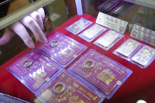 Giá vàng hôm nay 19/9: Quay đầu giảm mạnh