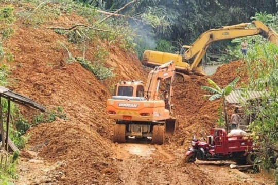 Cao Bằng: Khôi phục hệ thống giao thông đảm bảo việc đi lại của nhân dân sau mưa lũ