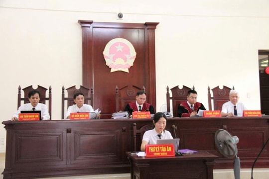 Xét xử đường dây mua bán trẻ em