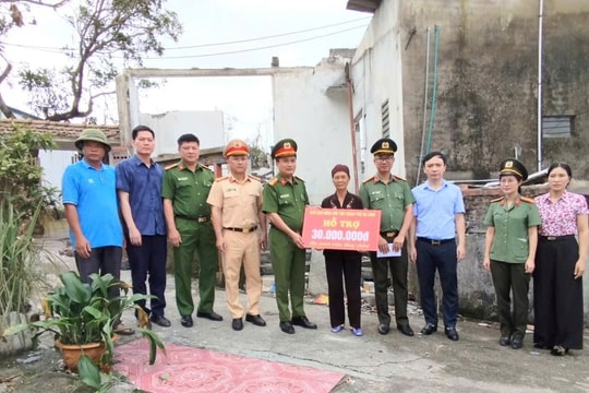 Hạ Long hỗ trợ khẩn cấp gần 1,2 tỷ đồng cho 39 gia đình bị sập nhà