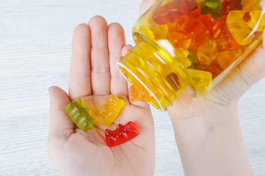 Nghệ An: Cháu bé 2 tuổi bị hóc kẹo dẻo tử vong