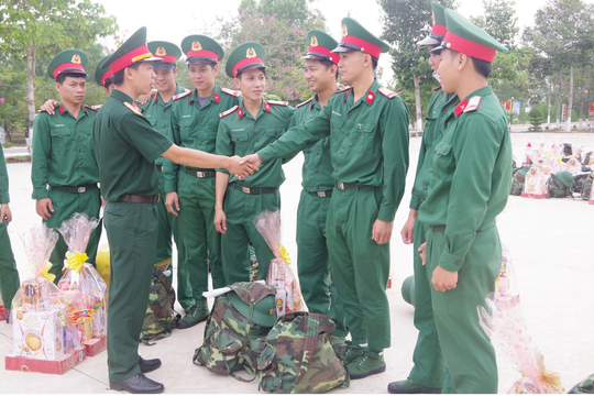 Quân nhân đã phục viên, xuất ngũ, thôi việc sẽ được tăng mức trợ cấp hằng tháng bao nhiêu?