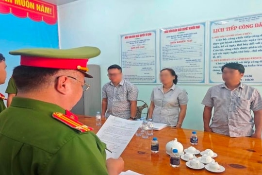 Buông lỏng quản lý, để xảy ra khai thác đá trái phép quy mô lớn