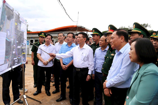Phó Thủ tướng Chính phủ Hồ Đức Phớc làm việc tại tỉnh Lạng Sơn
