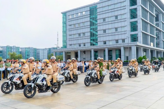 Phát động lễ ra quân cao điểm đảm bảo trật tự, an toàn giao thông