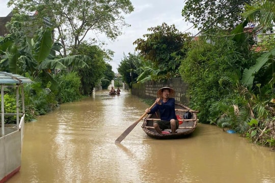Nước lũ sông Mã, sông Lèn dâng cao, một số địa phương ở Thanh Hóa bị ngập lụt