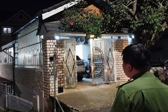 Khám xét nhà riêng Chánh Văn phòng Sở Tài nguyên và Môi trường