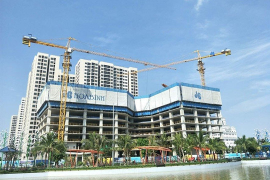 Xây dựng Hòa Bình: HBC chuyển sàn, một lãnh đạo từ nhiệm sau 17 năm gắn bó