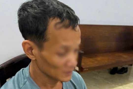 Nguyên nhân vụ em trai cầm dao chém anh ruột giữa phố