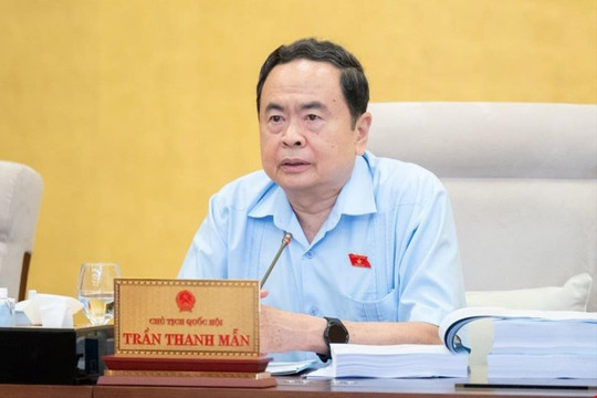 Đảm bảo công bằng giữa khám bệnh dịch vụ và khám bảo hiểm
