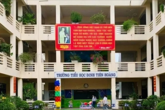 Ban Giám hiệu Trường Tiểu học Đinh Tiên Hoàng bị phê bình