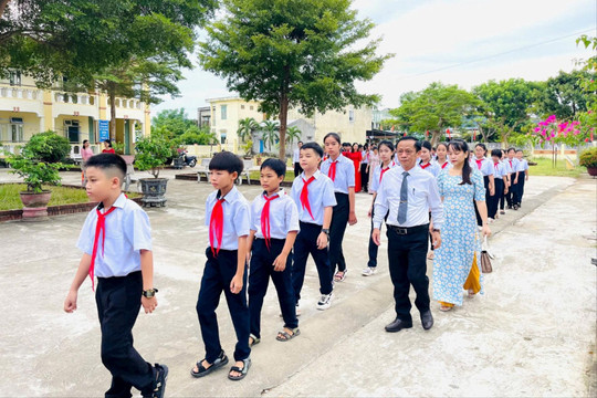 Quảng Nam chi hơn 158 tỷ đồng miễn học phí cho học sinh