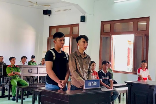 Đâm trọng thương người khác khi đi xem múa lân