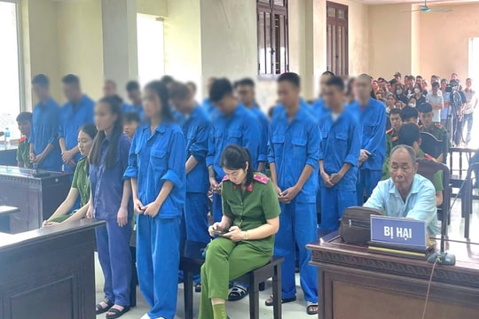 Tuyên án 21 bị cáo lừa đảo người Việt từ Campuchia