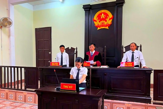TAND huyện Nghĩa Đàn xét xử trực tuyến các vụ án về ma túy