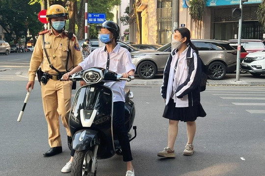 Cao điểm xử lý học sinh vi phạm Luật Giao thông