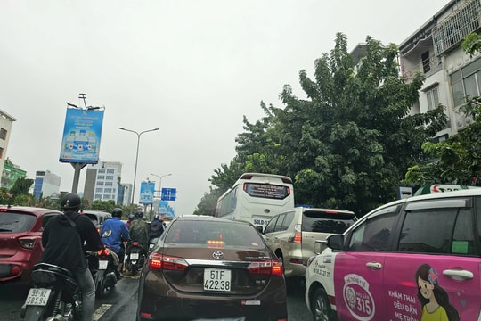 Đề xuất thu phí ô tô vào trung tâm TP.HCM
