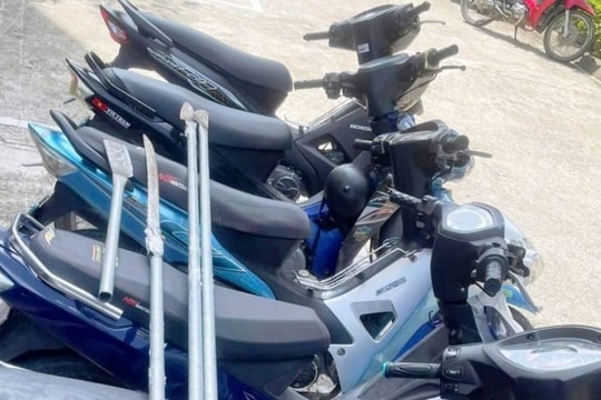 Nhóm thanh niên mang theo tuýp sắt, dao, gây gổ đánh nhau