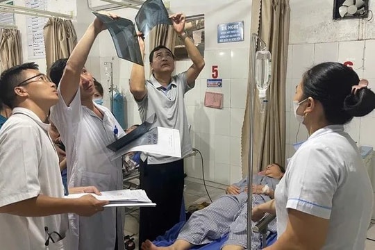 Bộ Y tế giao Bệnh viện Việt Đức và Bạch Mai hỗ trợ cấp cứu các nạn nhân sạt lở tại Hà Giang