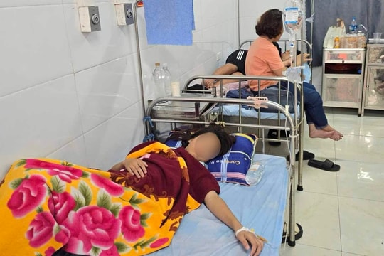 Vụ học sinh ngộ độc ở Hà Nội: Xác minh thêm nguồn thực phẩm khác ngoài nước ngọt