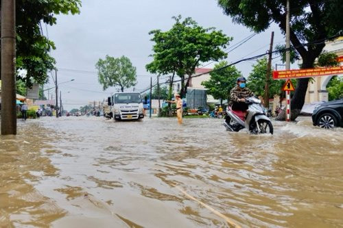 Cần Thơ: Chủ động ứng phó ngập lụt do triều cường có dấu hiệu dâng cao