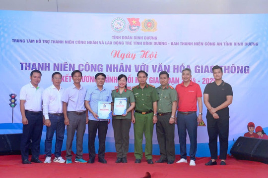 Ngày hội Thanh niên công nhân với văn hóa giao thông