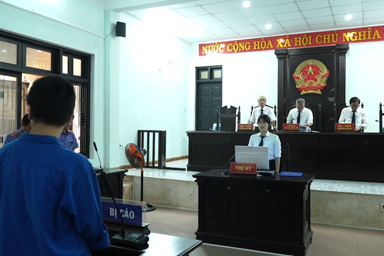 Dùng thủ đoạn cho vay tiền online chiếm đoạt tài sản gần 200 người
