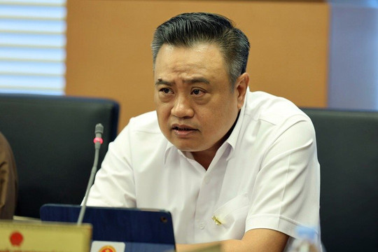 Chủ tịch Hà Nội yêu cầu đẩy nhanh hỗ trợ người dân ảnh hưởng bão số 3 khôi phục kinh tế