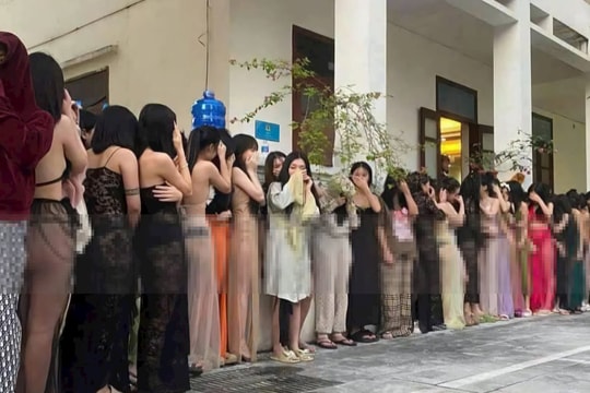 Đột kích quán karaoke, "thiên đường ăn chơi" tại Thanh Hóa