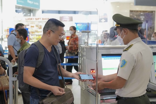 Ngành thuế yêu cầu tạm hoãn xuất cảnh đối với người nợ thuế quá hạn