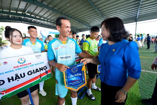 Khai mạc vòng loại khu vực Bình Dương Giải bóng đá công nhân, viên chức Việt Nam