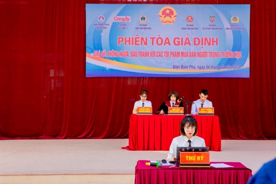 TAND tỉnh Điện Biên cùng Báo Công lý tổ chức phiên tòa giả định để tuyên truyền pháp luật