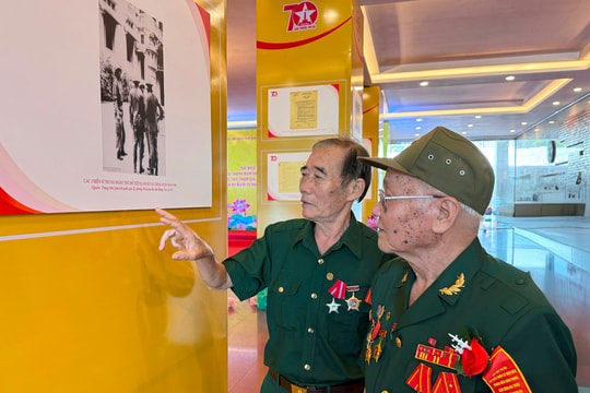 70 năm Giải phóng Thủ đô: Những mảnh ghép ký ức đặc biệt