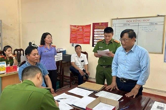 Tạm giam "Trưởng đoàn điều tra quy hoạch đất rừng"
