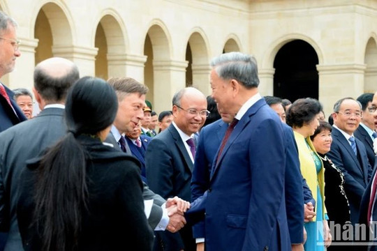 Lễ đón Tổng Bí thư, Chủ tịch nước Tô Lâm thăm Pháp