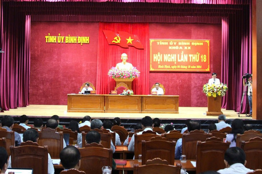 Bình Định: Thu hồi 352 sổ đỏ của dân, khiến Bí thư Huyện uỷ bức xúc
