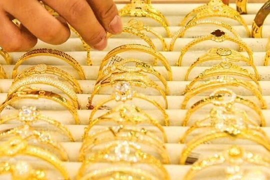 Giá vàng hôm nay 10/10: Không biến động mạnh