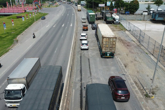 Thành lập tổ ứng trực đặc biệt, đảm bảo an toàn giao thông trong quá trình sửa chữa Quốc lộ 51