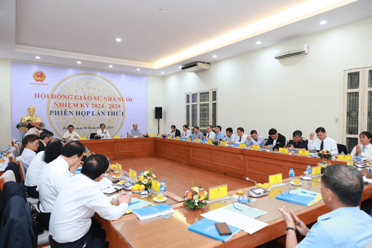 Công bố 582 ứng viên được đề nghị xét học hàm giáo sư, phó giáo sư năm 2024