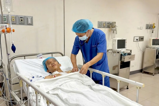 Bệnh viện Trung ương Huế: Cứu sống bệnh nhân vỡ tim nguy kịch